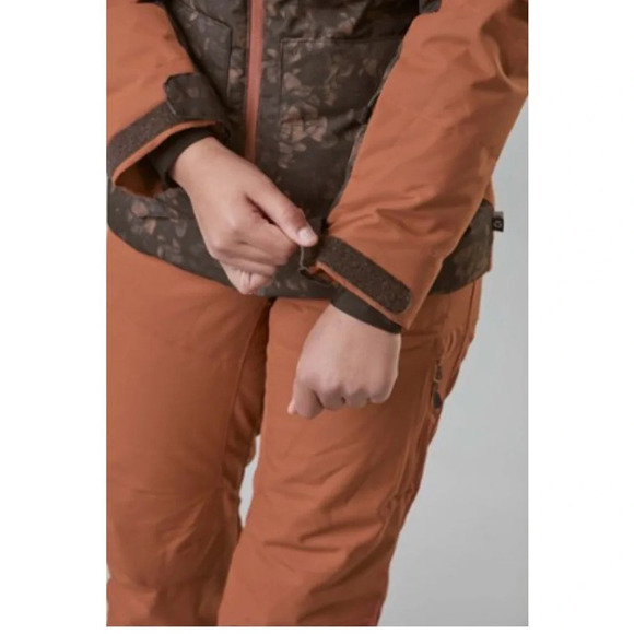 Picture Organic Clothing Girls 12 Olyvera Insulated Jacket NWT Ski Snowboarding - Picture 11 of 16